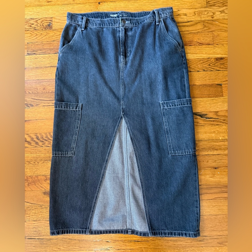 Old Navy Denim Cargo Maxi Skirt